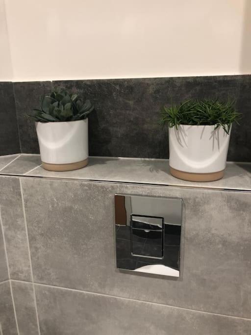Stunning Apartment In Leeds- Financial District Leeds  Bagian luar foto