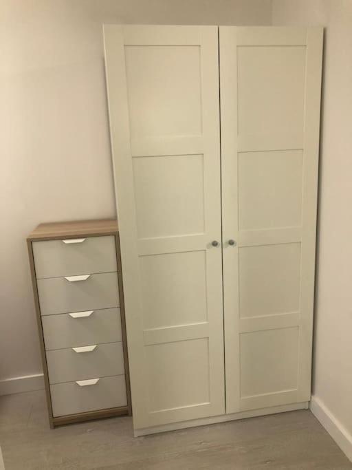Stunning Apartment In Leeds- Financial District Leeds  Bagian luar foto