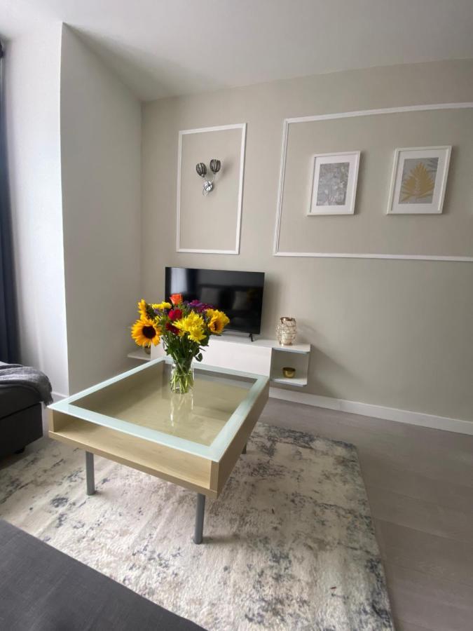 Stunning Apartment In Leeds- Financial District Leeds  Bagian luar foto
